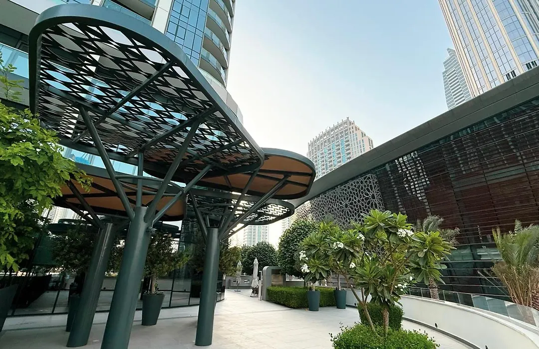 Skyhigh Luxury 2Br Burj View Private Hot Tub Walk To Dubaimall-1