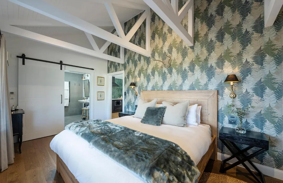 The Strand At The Vineyard Retreat Mclaren Vale - King Br, Comp Minibar, Breakfast Prov, Fireplace-1