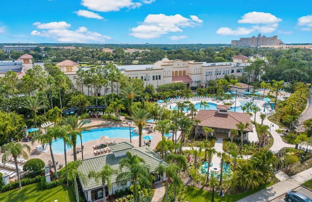 8036 Spacious Fresh 3Br3.5Ba At Vista Cay 133-1