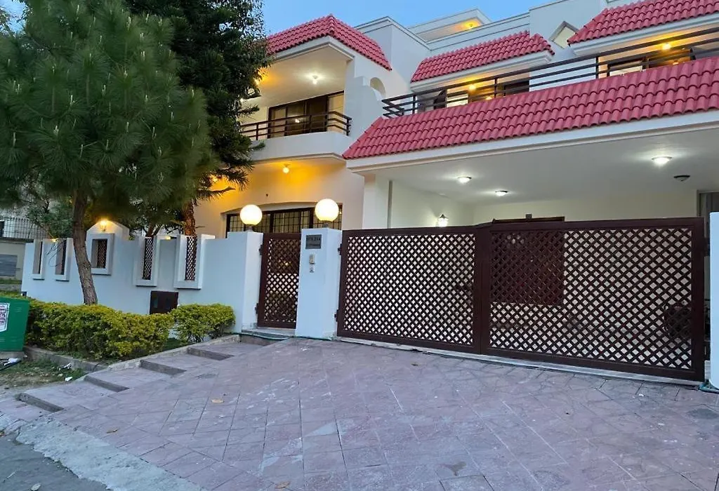 Maskan Guest House-1