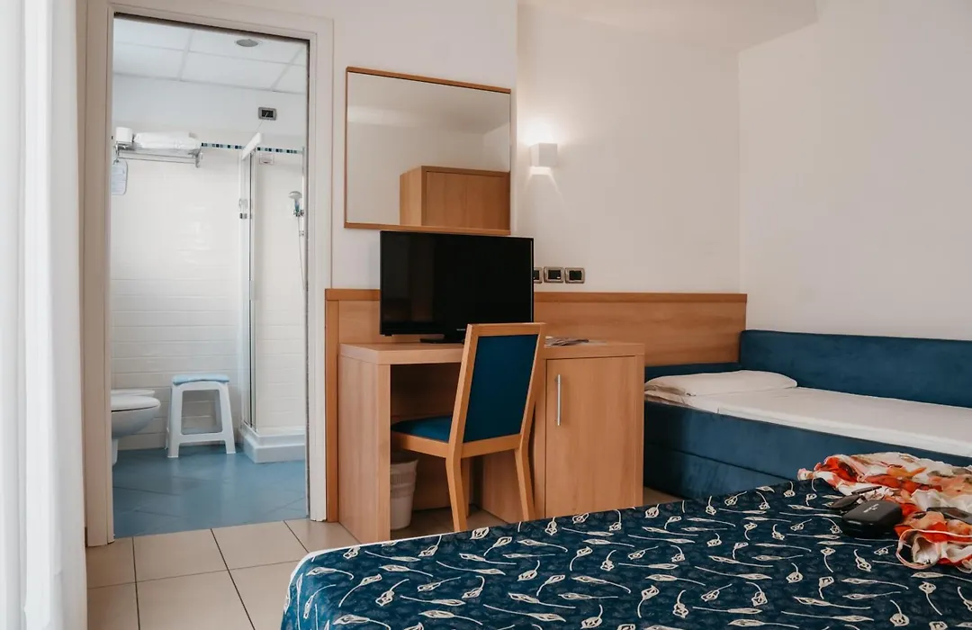 Hotel Tropical-1