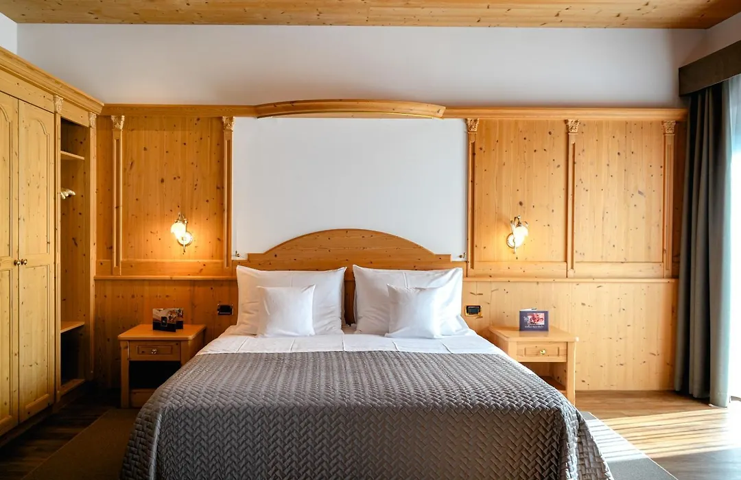 Hotel Dorfer Alpine&Charming-1