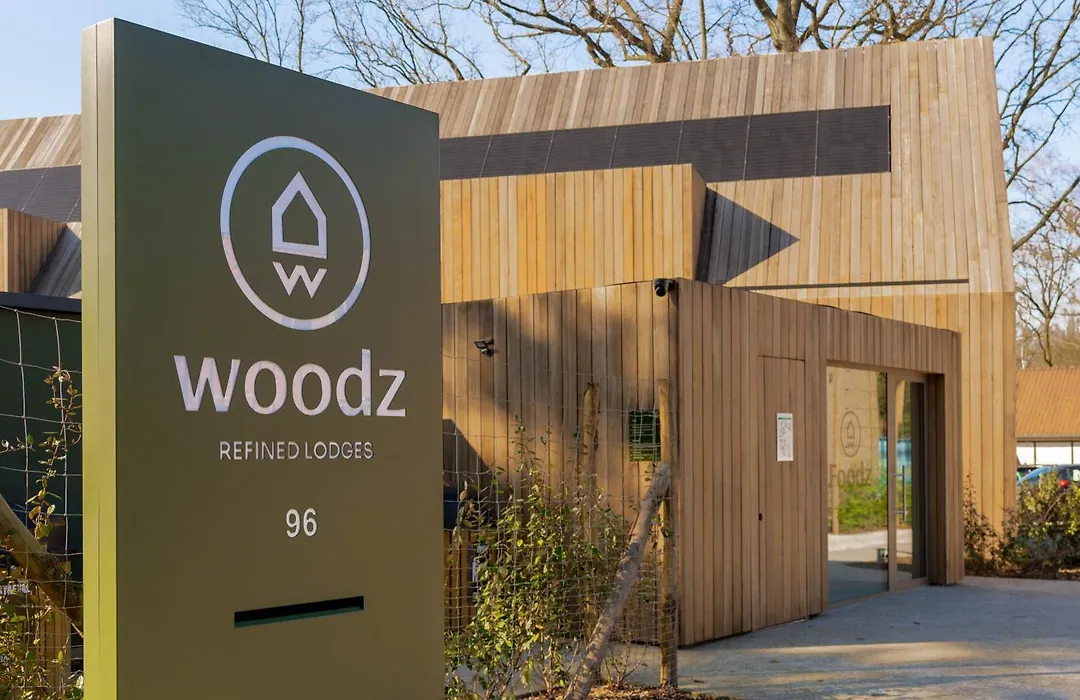 Villa Lodge Met Jacuzzi - 8 Personen - Woodz Lodges-1
