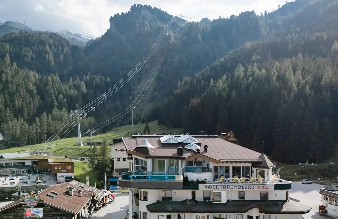 Hotel Neuhintertux 4 Sterne superior-1
