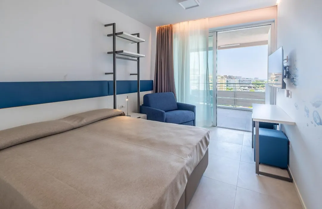 Aparthotel Panorama Beach-1