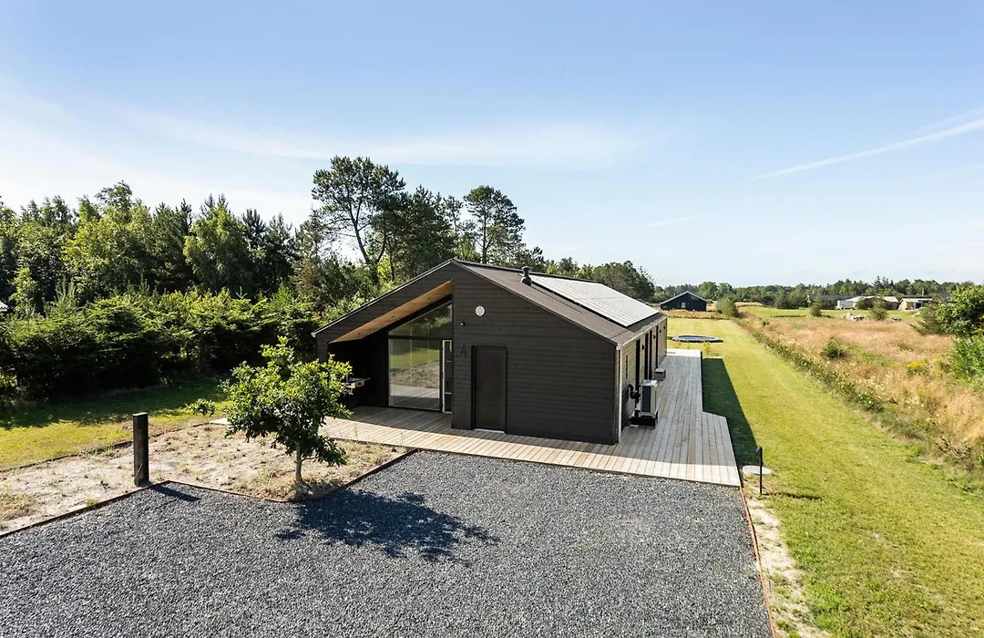 Stunning Home In Saeby With Sauna-1