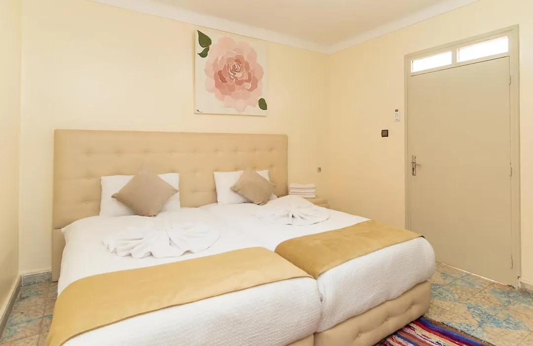 Riad Hbibti Authentic Moroccan Stay With Rooftop Jacuzzi-1