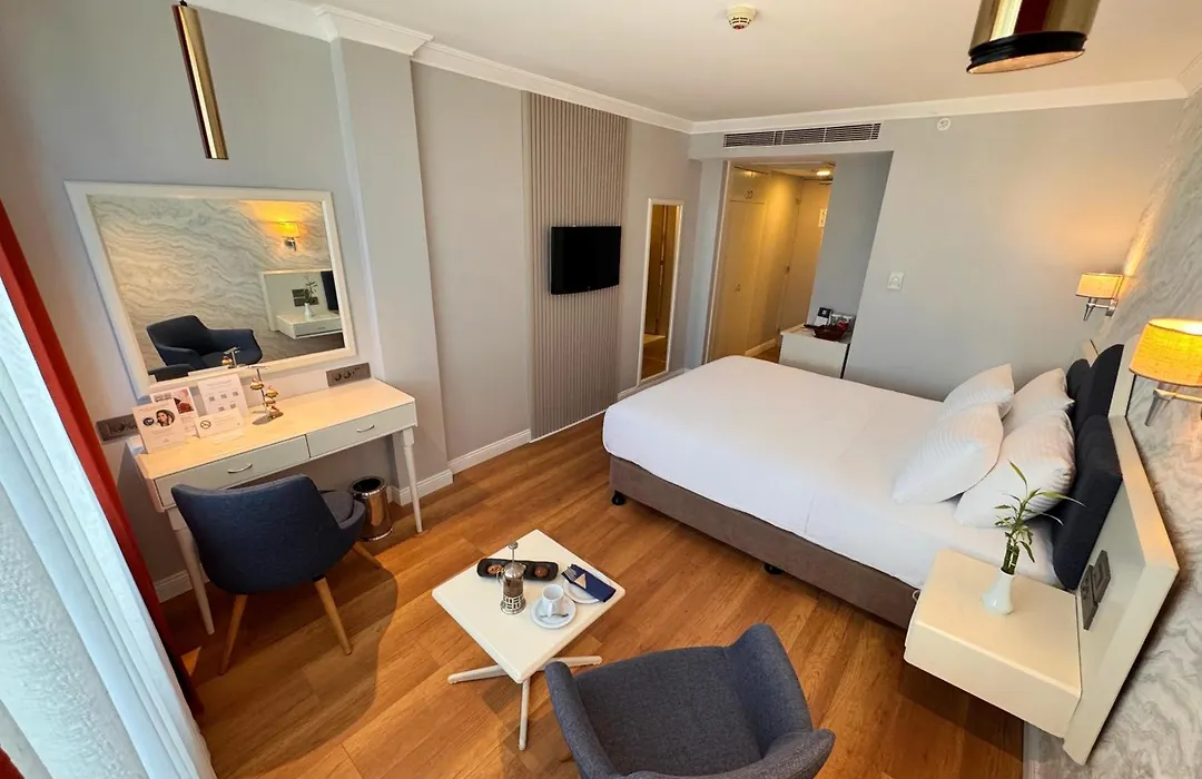 Dedeman Istanbul-1