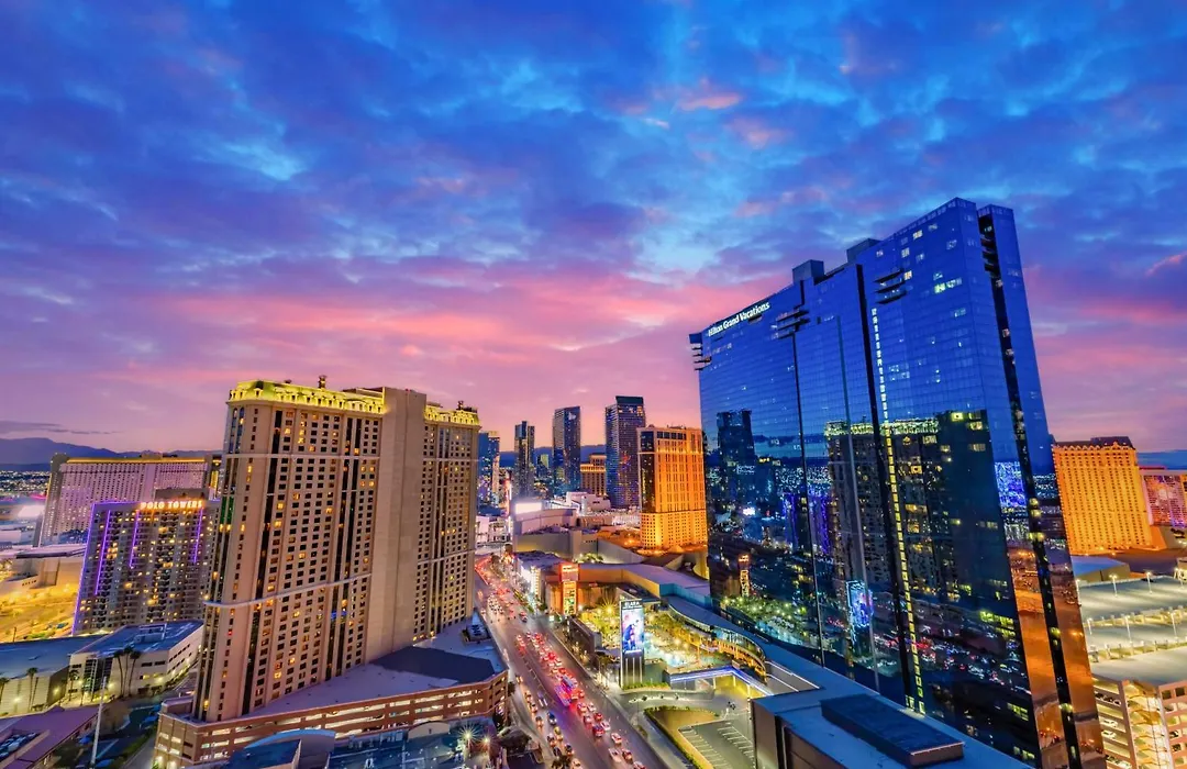 Hilton Grand Vacations Club Elara Center Strip Las Vegas-1