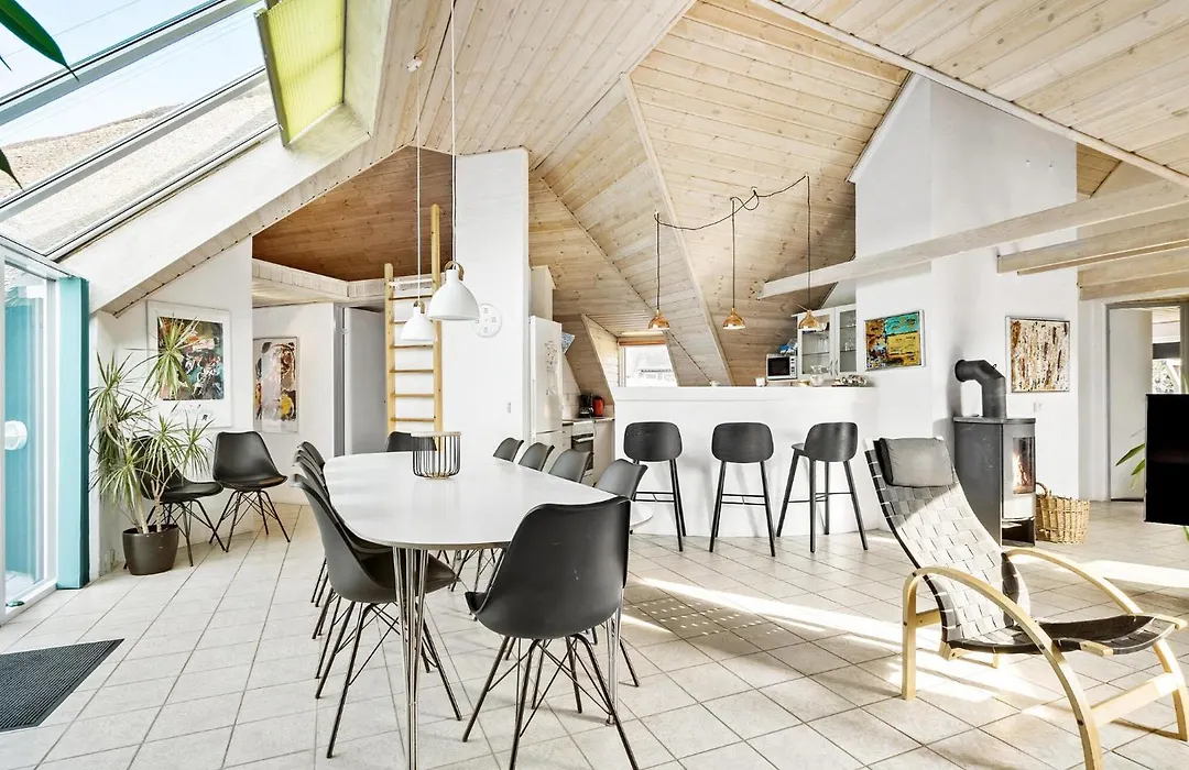 Lovely Home In Ringkobing With Sauna-1