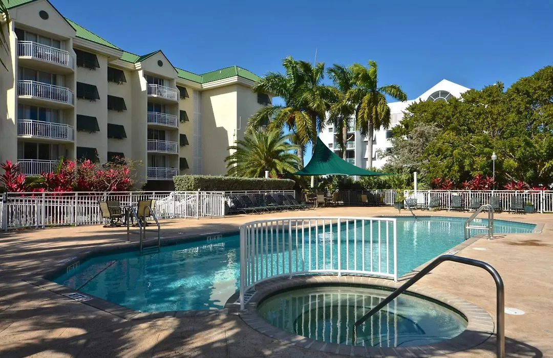 Sunrise Suites Antigua Suite #312-1