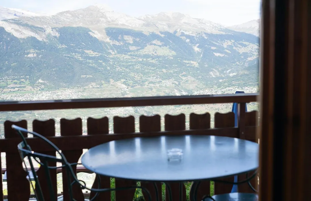 Hotel Chalet Royal-1