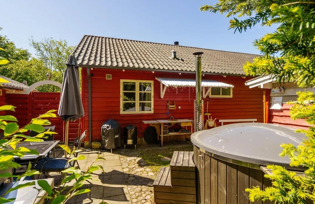 Holiday Home Flugha - 500M To The Fjord By Interhome-1