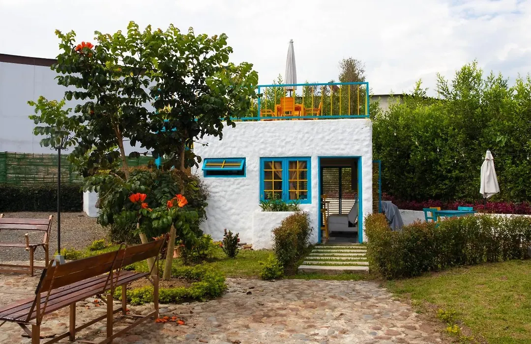 La Morena - Hospedate En Una Finca Cafetera Tradicional-1