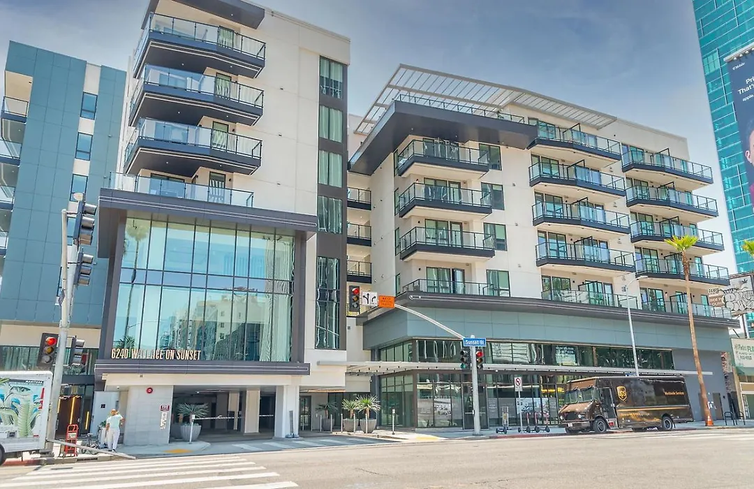 Modern Cosmopolitan Apt Mid Hollywood With Free Parking 10Mins To Universal Studios-1