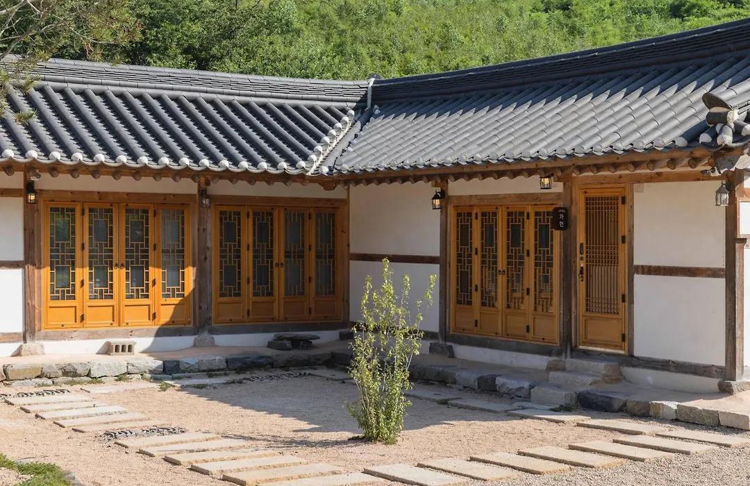 Luxury Hanok Sangseon Heritage Hanok-1