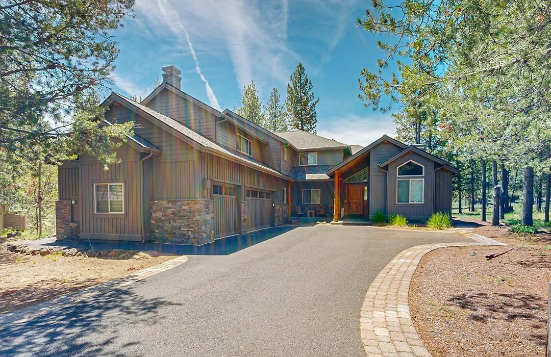 Sunriver Adventure Nest-1