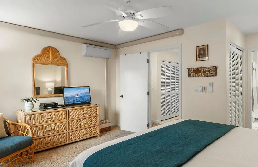 Maui Kamaole D106 By Coldwell Banker Island Vacations-1