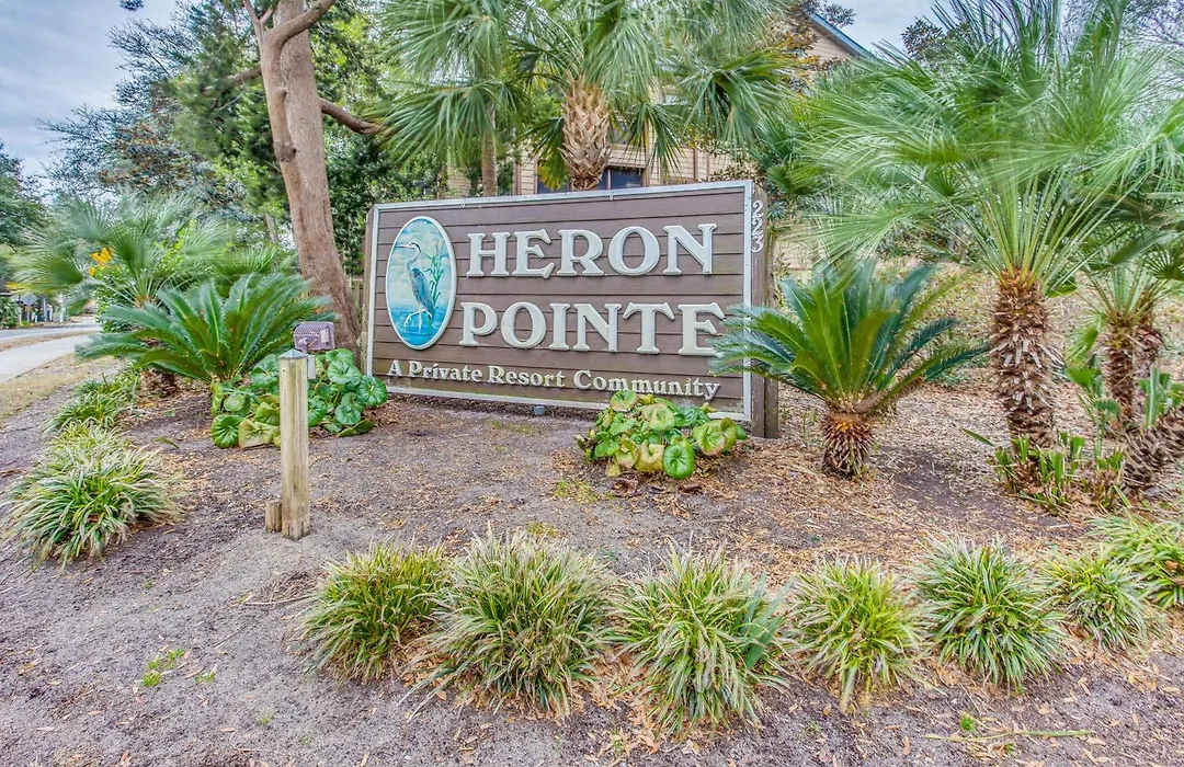Walk To Ocean Condo With 2 Pools In Myrtle Beach-1