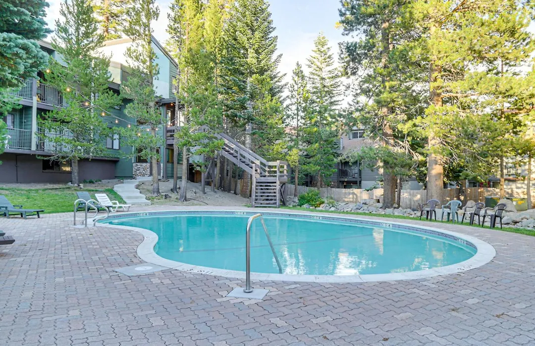 St Anton Condo In Mammoth Lakes!-1