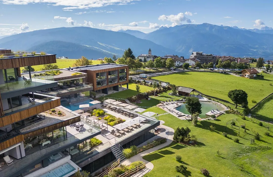 Alpine Spa Resort Sonnenberg-1