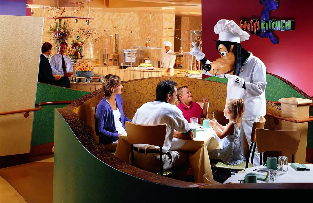 Disneyland Hotel-1