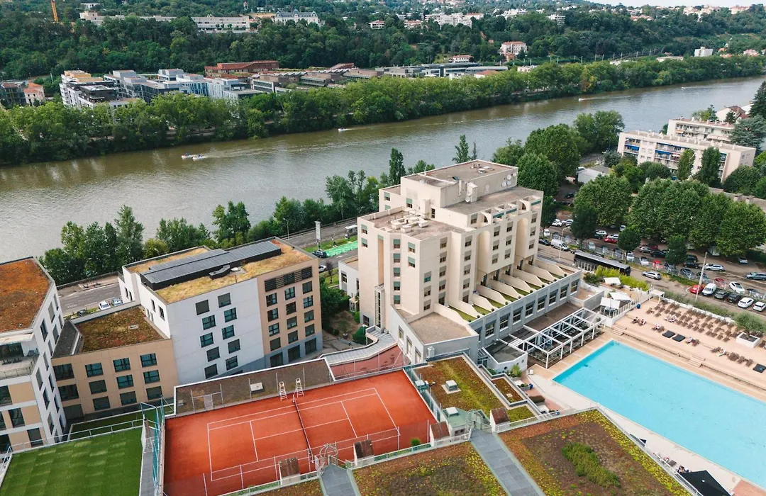 Hotel Lyon Metropole & Spa-1
