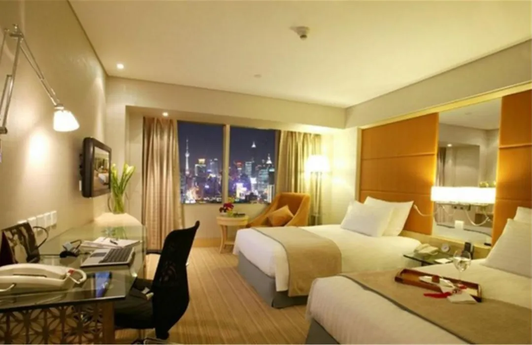 Jin Jiang Tower-1