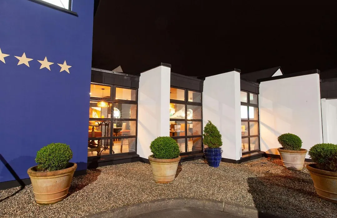 Best Western Plus White Horse Hotel-1