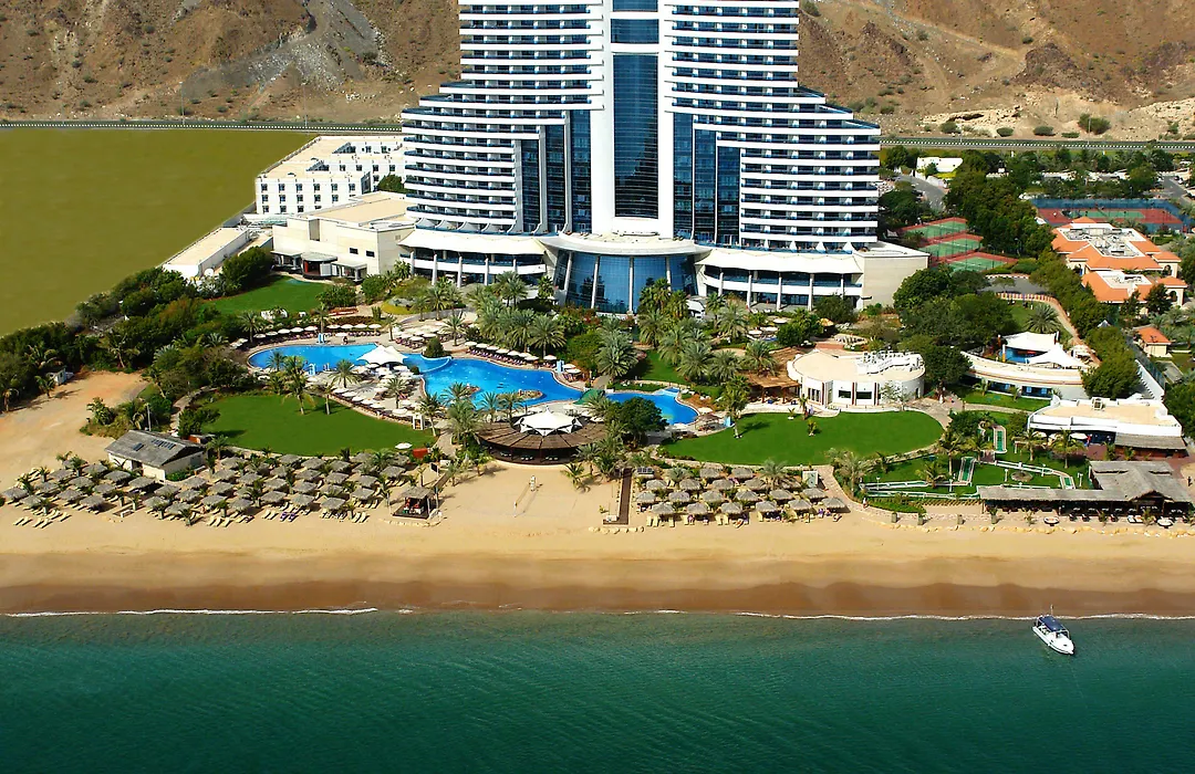 Le Meridien Al Aqah Beach Resort-1