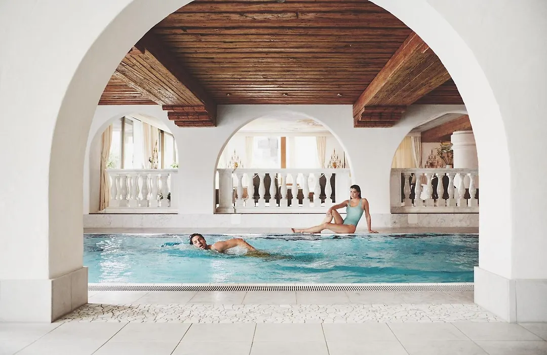 Burg Hotel Oberlech-1