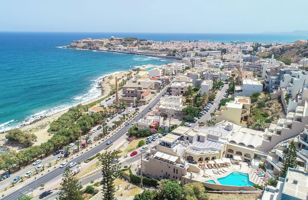 Macaris Suites & Spa-1