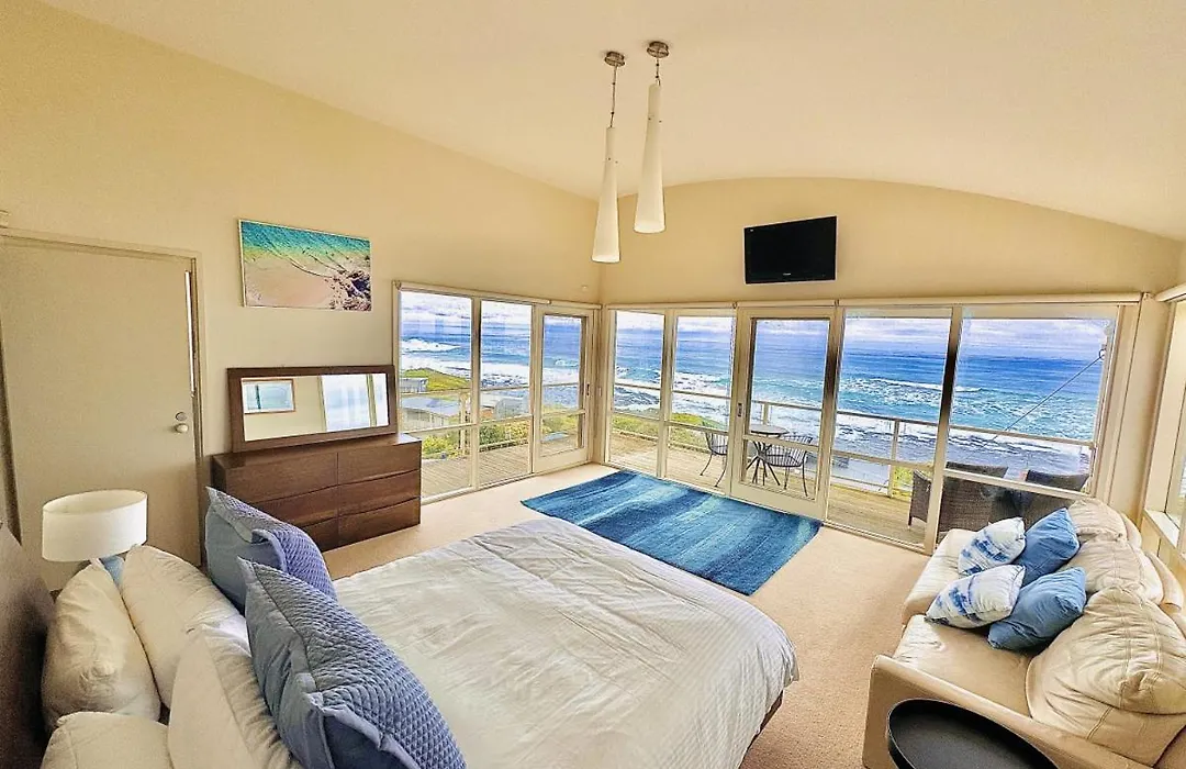Panorama Views - Spectacular Ocean Views-1