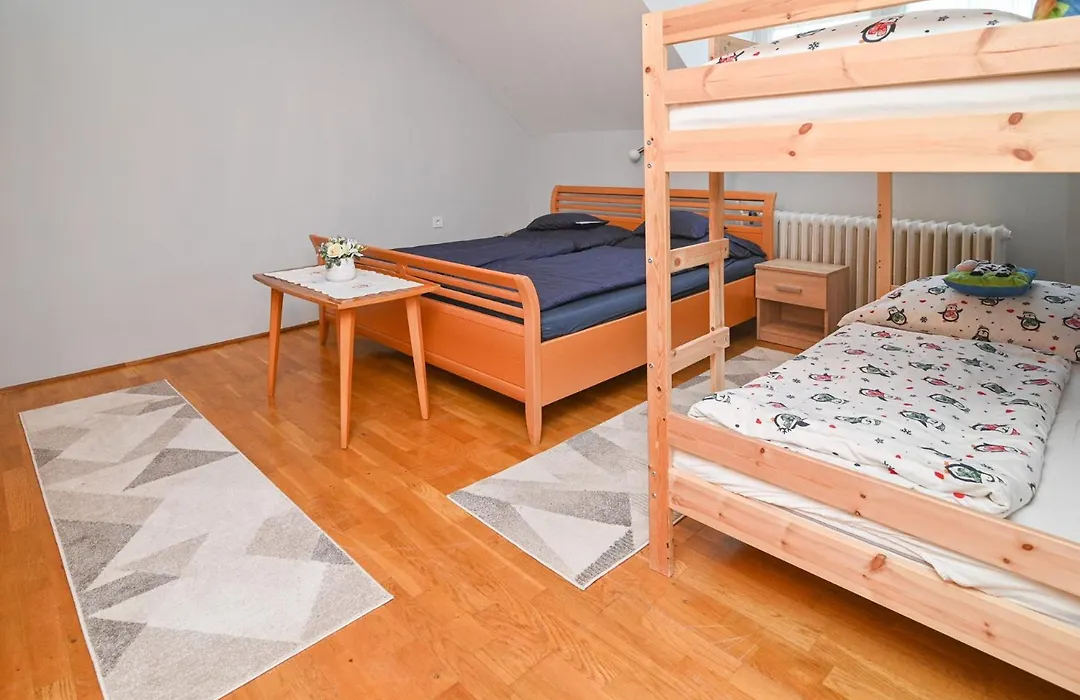 Var-Lak Apartman Suemeg-1