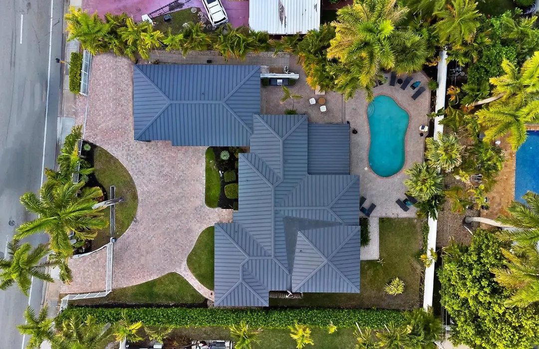 Cozy 4Br Pool Villa Near The Beach With Arcades-1