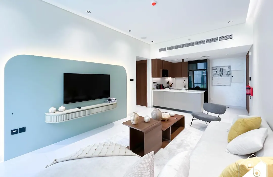 Spacious 1-Br With Balcony & Leisure Facilities-1