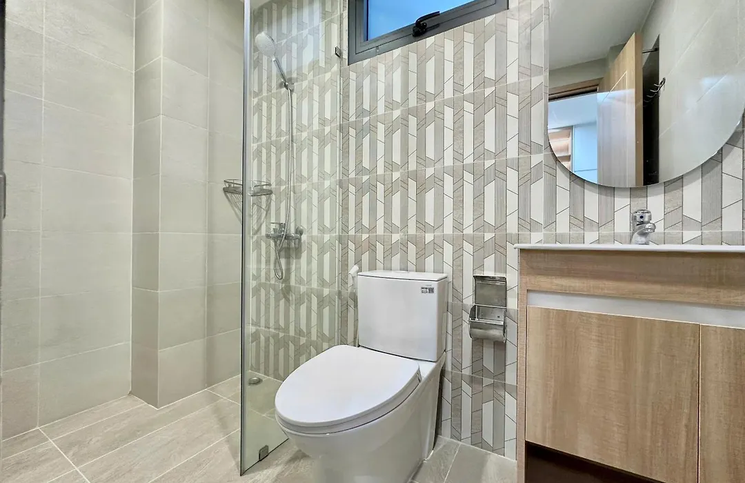 G9 Luxury Home-1