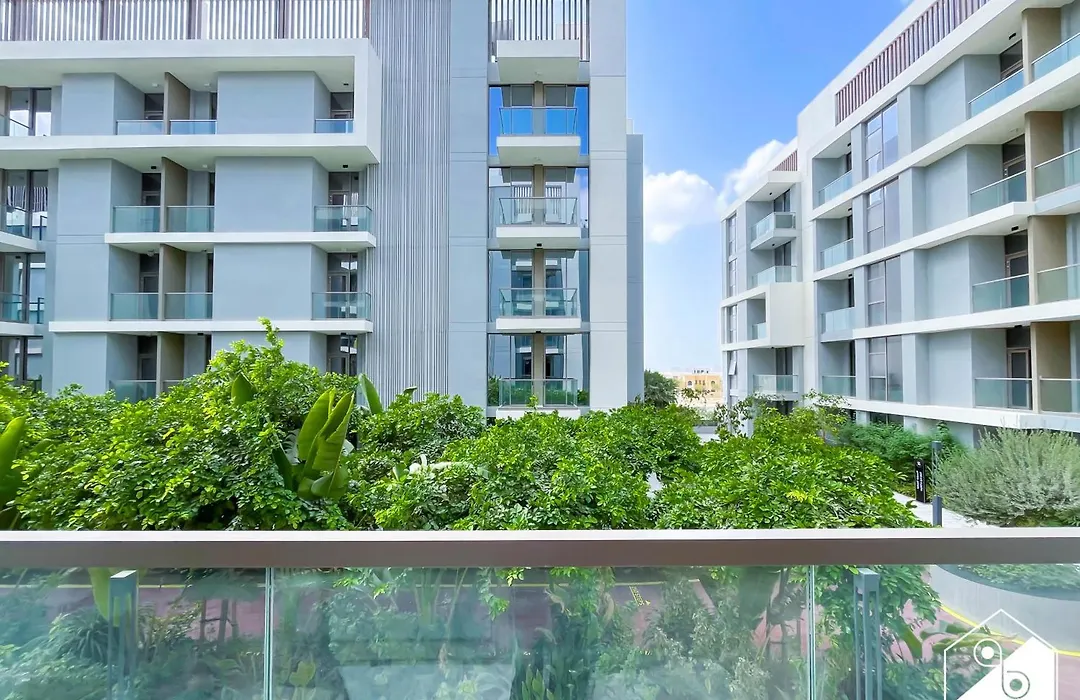 Luxury 1Br Escape, Resort-Style Living In Dubai-1