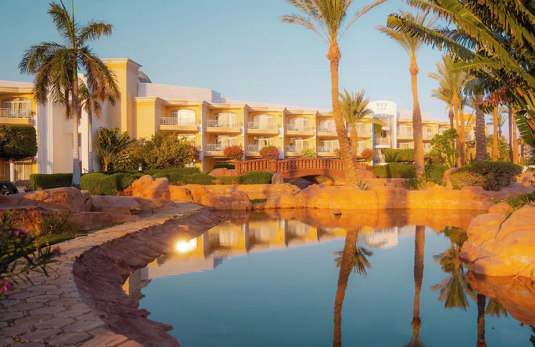 Palm Royale Resort - Soma Bay-1