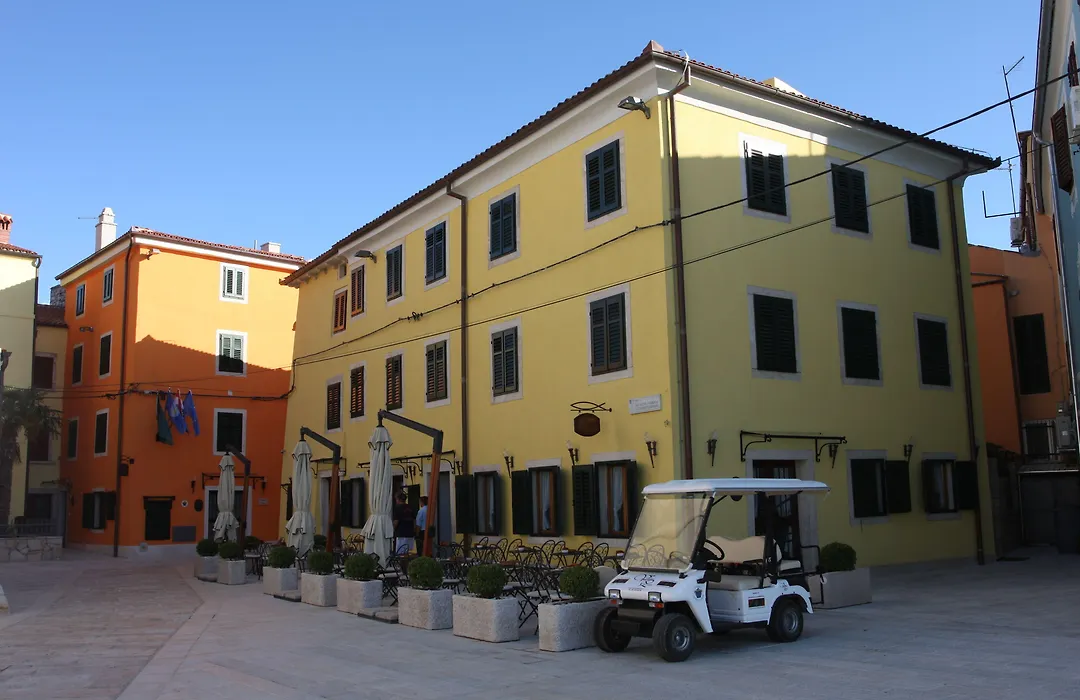 Villetta Phasiana-1