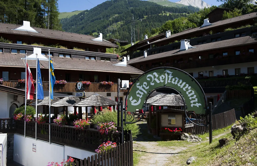 Hotel Goldried-1