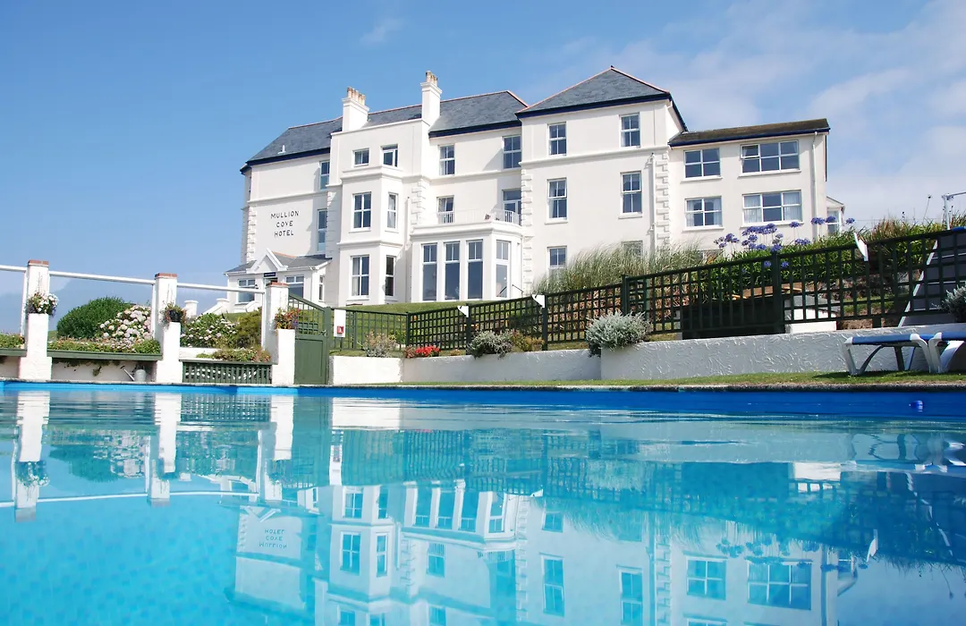 Mullion Cove Hotel & Spa-1