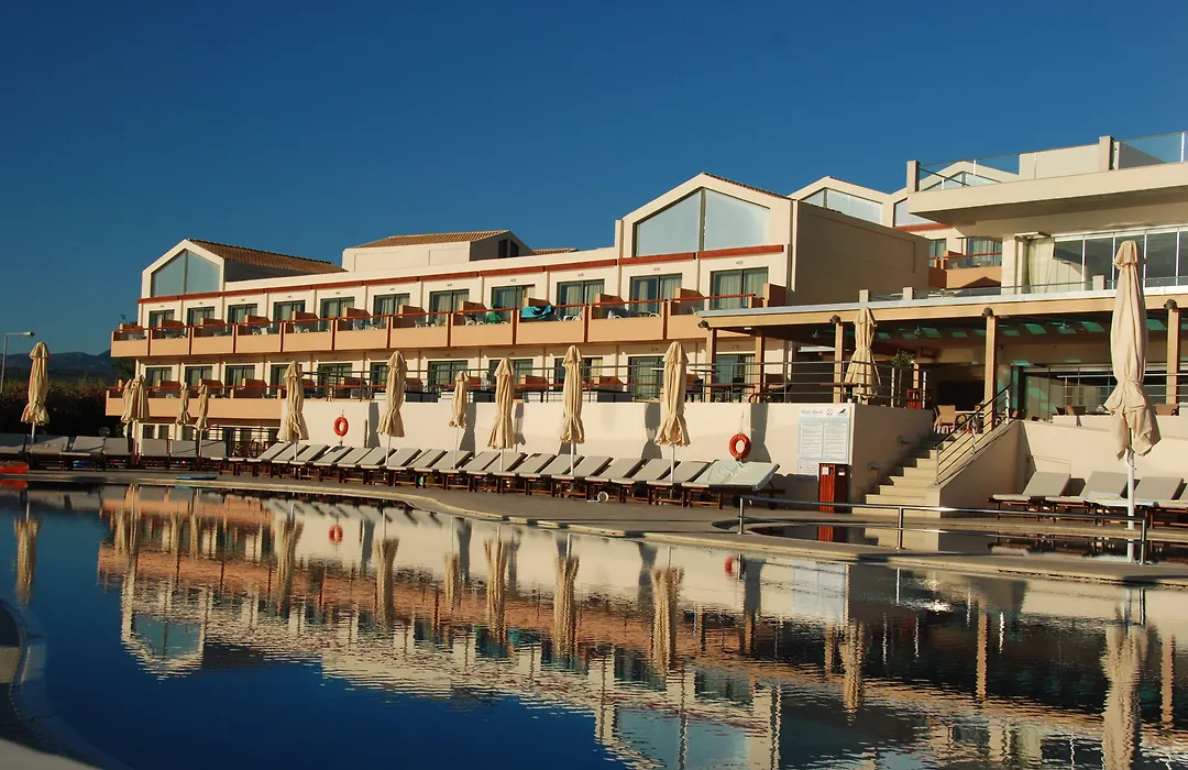 Kiani Beach Resort Family All Inclusive-1