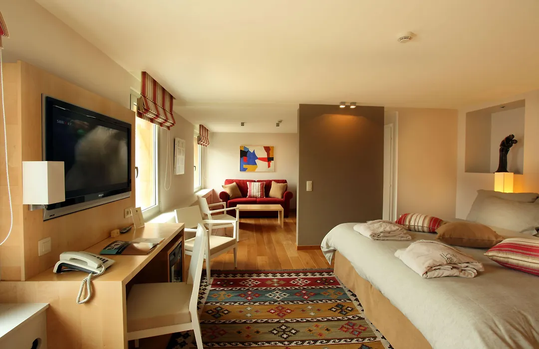 Hotel des Bains&Wellness Spa Nuxe-1