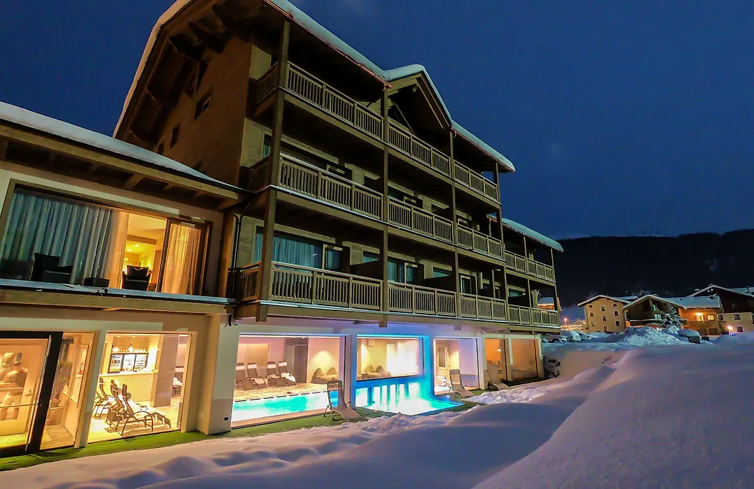 Francesin Active Hotel-1