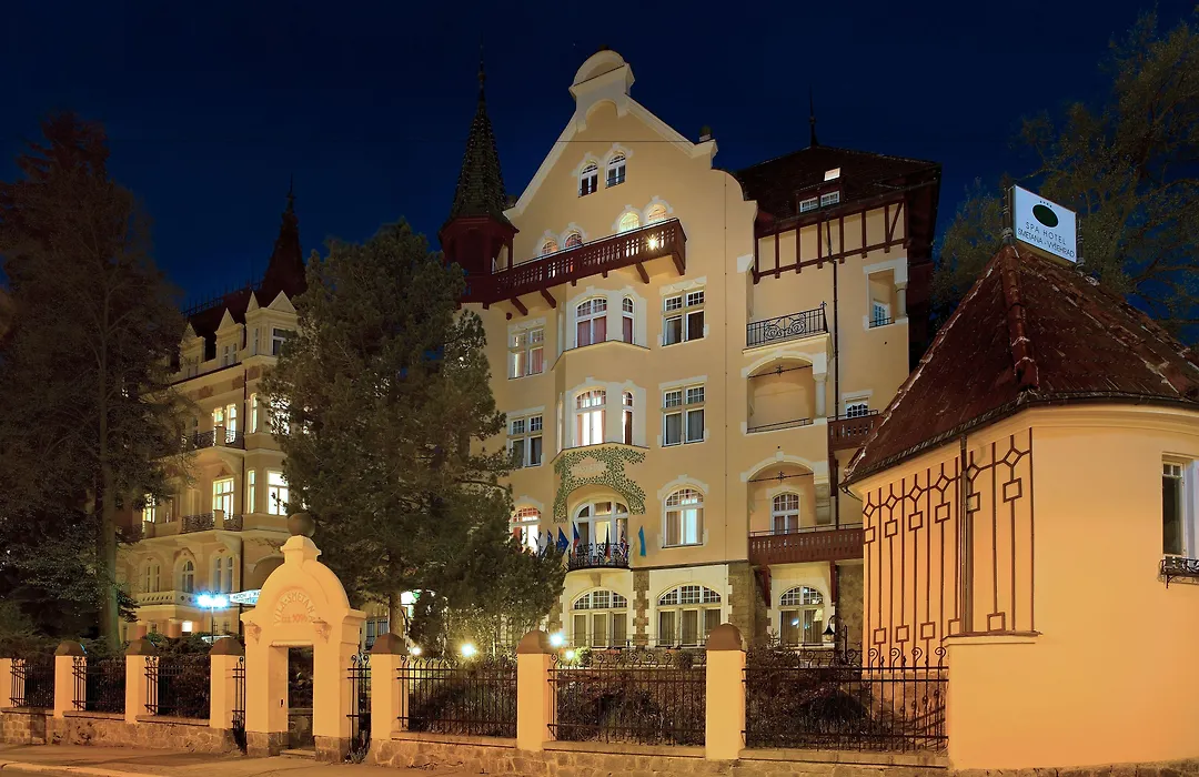 Spa Hotel Villa Smetana-1