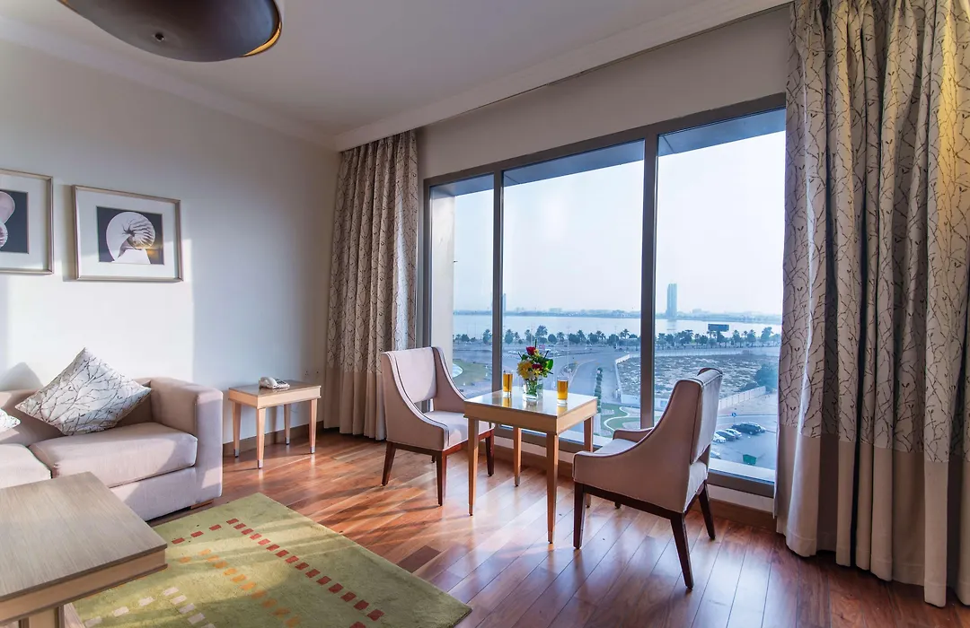 Golden Tulip Dammam Corniche Hotel-1