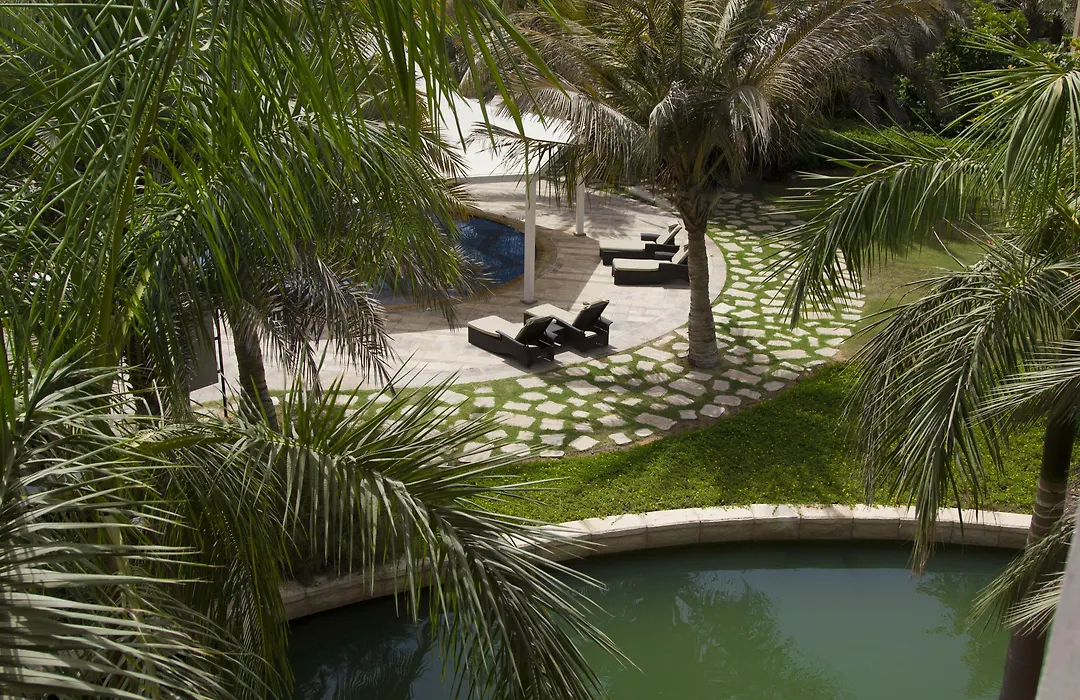 Shangri-La Hotel Apartments Qaryat Al Beri-1