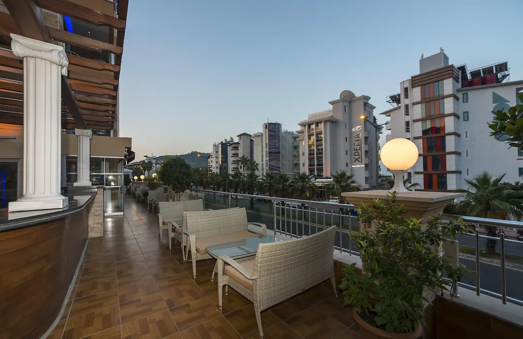 Tac Premier Hotel&Spa-1