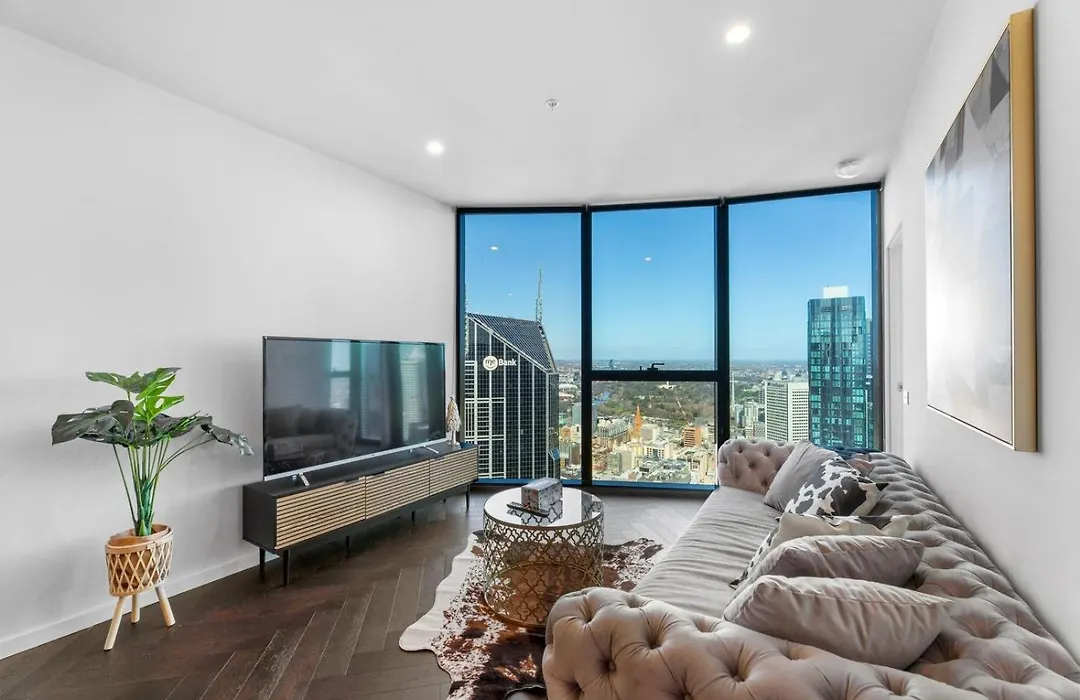 Sky High Brand New 2B2B Apartment At Cbd Mel-1